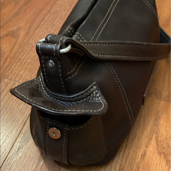 Fossil Shoulder Bag - Picture 4 of 14